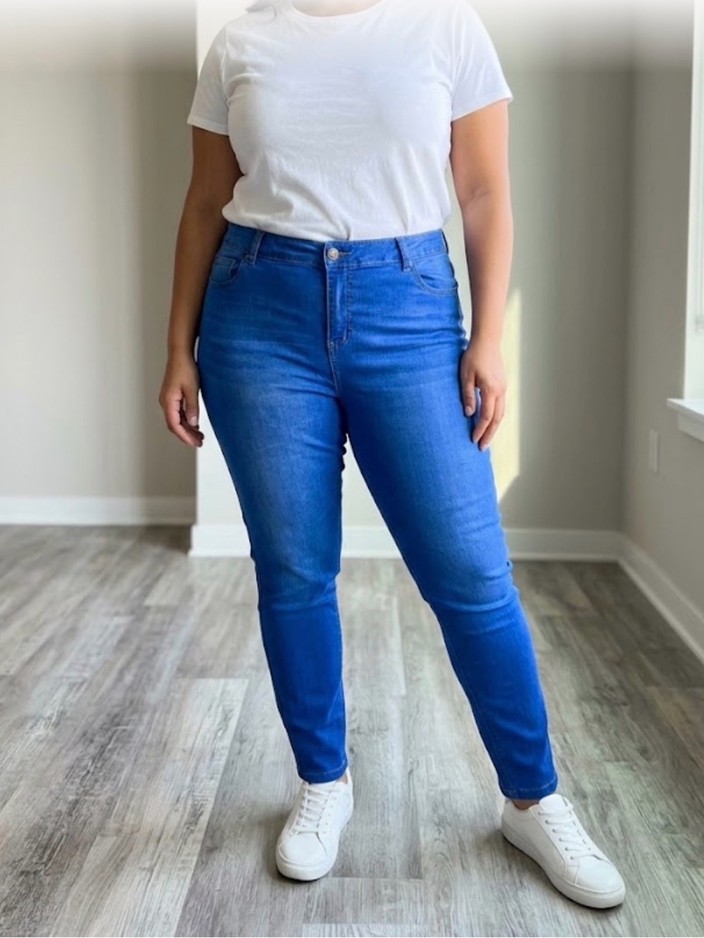 Celebrity Pink Women's Skinny Jeans in Bright Blue
